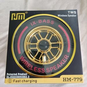 HM Wireless Speaker with Gold Accents